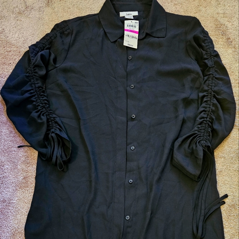 NWT Women's Black Button Down Shirt XXSMALL | 100% polyester | High Low Design